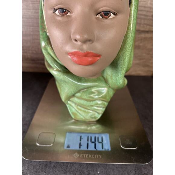 Vintage Female Head Bust Hand Painted Chalk Ware Green Head Scarf Ceramic - Picture 12 of 16